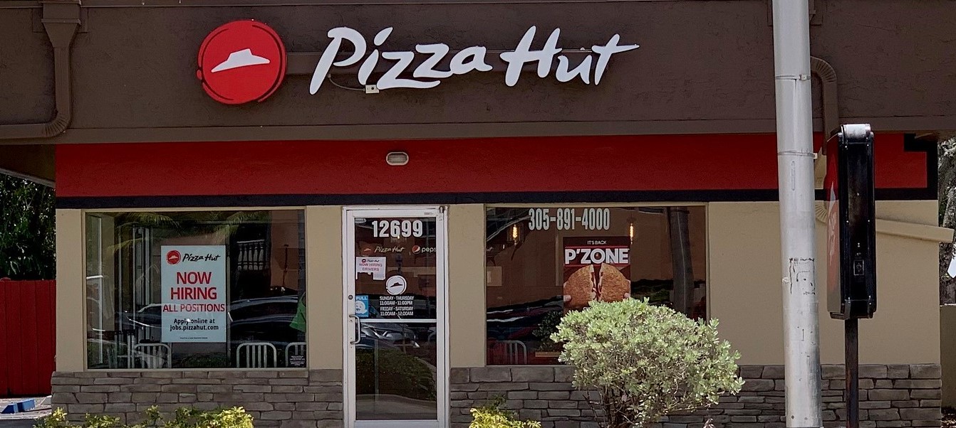 Does Pizza Hut Takes Cash