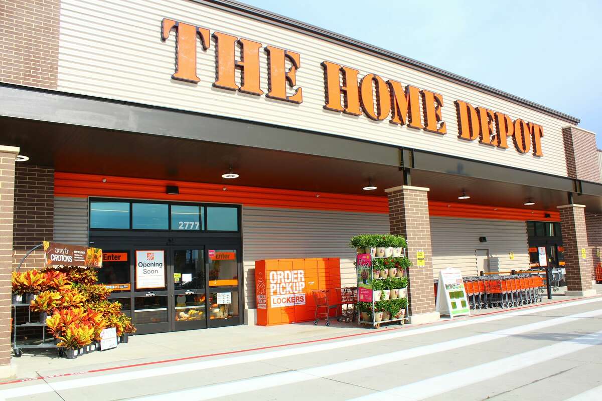 Does Home Depot Sell Firewood?