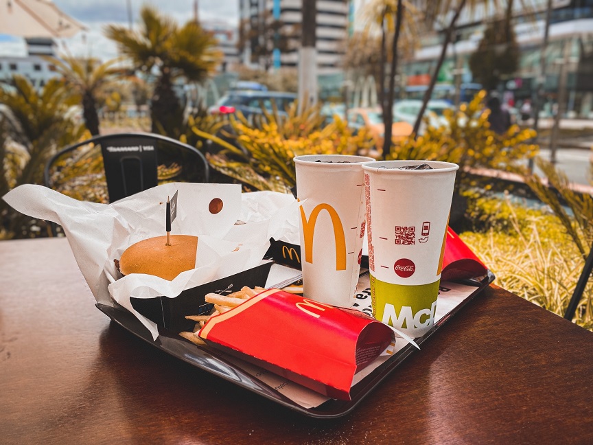 When Does McDonald's Serve Lunch?