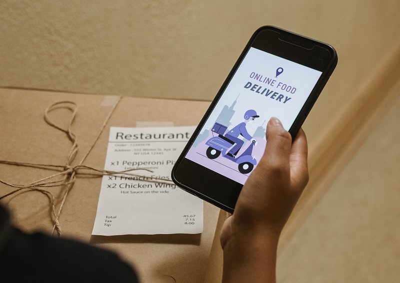 Delivery Apps that You Can Earn Cash Back With